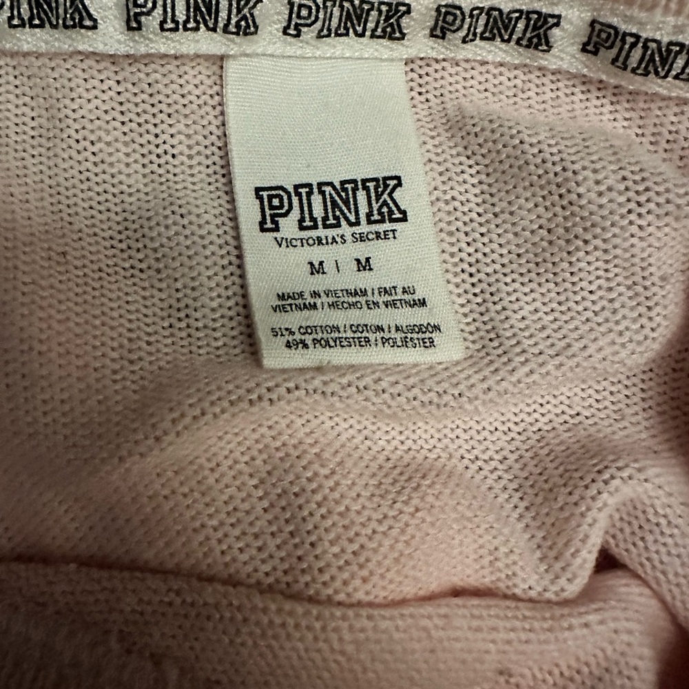 Pink sweaters - Picture 7 of 7